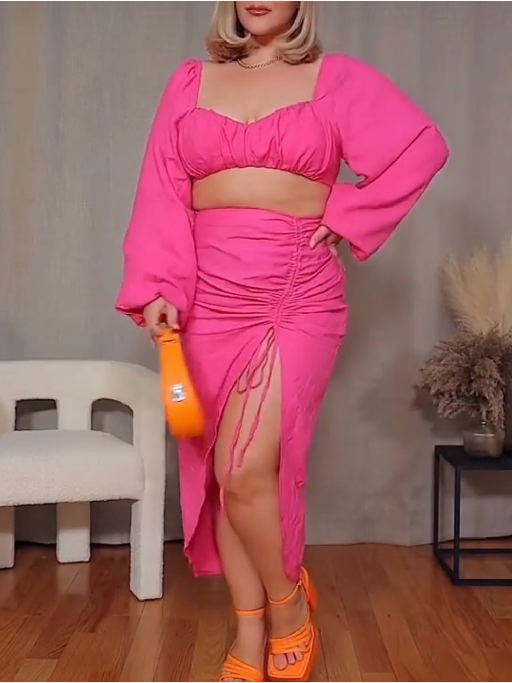 SHAMIR TWO PIECE SET - BALLOON SLEEVE CROP TOP & MIDI SKIRT  plus size 16 pink
